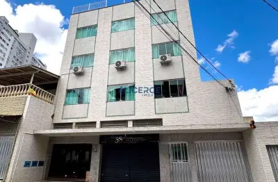 Cobertura de 300 metros quadrados e uma vista de tirar o folego.