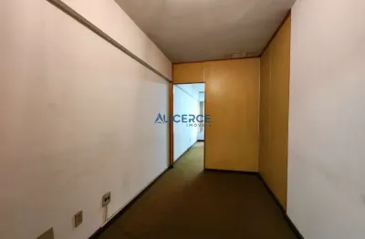 Sala comercial à venda na Avenida Barão do Rio Branco, Centro, Juiz de Fora