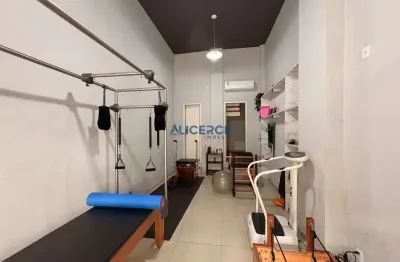 Ponto comercial à venda na Rua Dom Silvério, Passos, Juiz de Fora