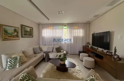 Casa com 4 quartos à venda na Rua Professor Teodoro Coelho, Bairu, Juiz de Fora