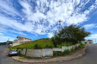 Terreno à venda na Rua Olinda Colucci Tristão, Vivendas da Serra, Juiz de Fora
