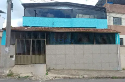Casa com 3 quartos à venda na Rua Amambaí, Monte Castelo, Juiz de Fora
