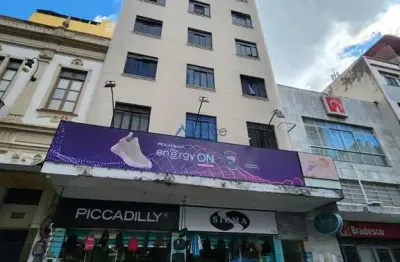 Sala comercial para alugar na Rua Batista de Oliveira, Centro, Juiz de Fora