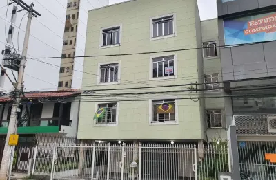 Apartamento com 3 quartos para alugar na Avenida Presidente Itamar Franco, Centro, Juiz de Fora
