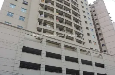 Quitinete arejada, com vista e localização privilegiada!