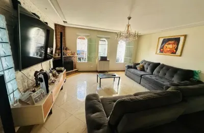 Casa com 3 quartos à venda na Rua Arcoverde, Vila Guilhermina, São Paulo