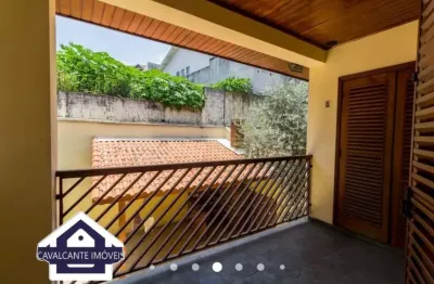 Casa à venda com 300m², 3 quartos e 5 vagas no maia