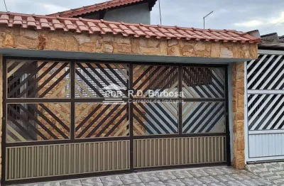 Casa com 2 quartos à venda na Rua Thereza de Jesus Monteiro Corralo, Balneário Maracanã, Praia Grande