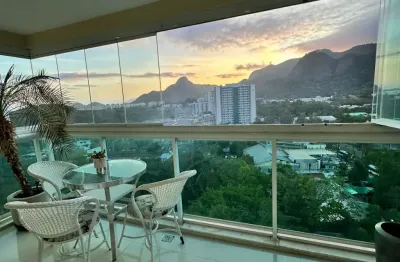 Apartamento pronto pra morar, varanda, 3 quartos, lazer, total infraestrutura s
