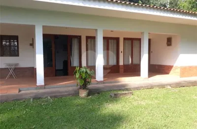 Chácara / sítio com 3 quartos à venda no Centro (Canguera), São Roque 