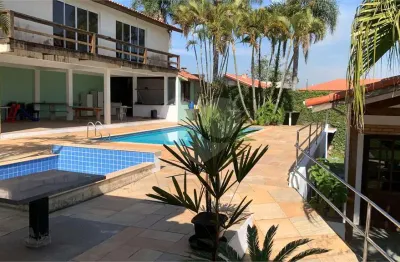 Chácara / sítio com 3 quartos à venda no Pavão (Canguera), São Roque 