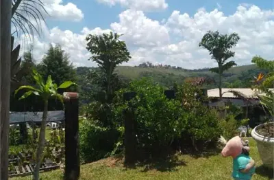 Terreno à venda na Das Amêndoas, Recanto das Acácias, São Roque