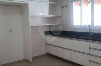 Casa com 3 quartos à venda na Rua Santa Quitéria, 210, Vila Irene, São Roque