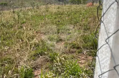 Terreno à venda na Travessa Butiá, 10, Recanto das Acácias, São Roque