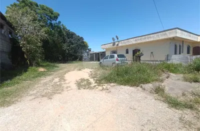 Chácara / sítio com 3 quartos à venda no Jardim Waldez, Mairinque 