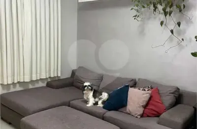 Terreno em condomínio fechado à venda no Jardim Boa Vista, São Roque 