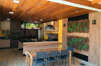 Terreno em condomínio fechado à venda no Bairro do Cambará, São Roque 