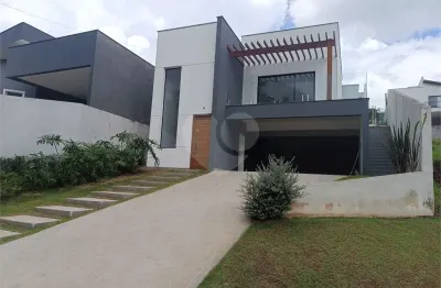 Condomínio com 3 quartos à venda em Taipas De Pedras (mailasqui) - SP