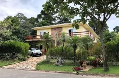 Casa em condomínio fechado com 4 quartos à venda na Rua Dorival Caymmi, Chácaras São Carlos, Cotia