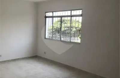Casa comercial à venda no Campo Limpo, São Paulo 