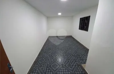 Sala comercial para alugar na Avenida Doutor José Maciel, 850, Jardim Maria Rosa, Taboão da Serra
