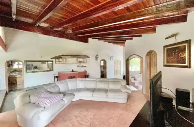 Casa com 4 quartos à venda na Timburi, Chácara Canta Galo, Cotia