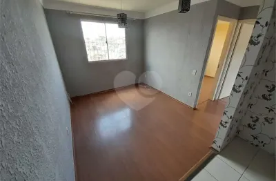 Apartamento com 2 quartos para locação em capão redondo - sp