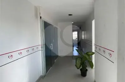 Sala comercial para alugar na Rua Manuel Pinto Guedes, 420, Guarapiranga, São Paulo