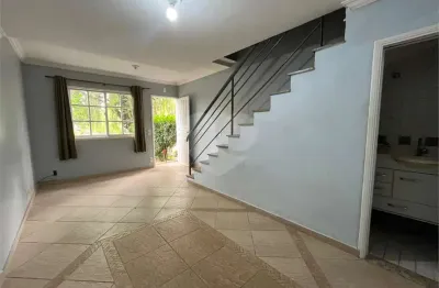 Casa em condomínio fechado com 3 quartos à venda na Rua Felipe Tena, Granja Viana, Cotia