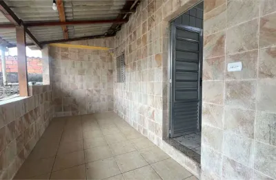 Casa de vila com 1 quartos para locação em jardim novo taboão - sp