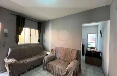 Casa com 3 quartos à venda na Ayrton Senna, Centro, Osasco