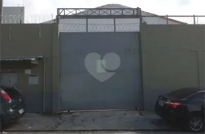 Barracão / Galpão / Depósito à venda na Vila das Oliveiras, Taboão da Serra 