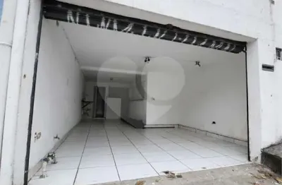 Prédio para alugar na Rua Augusto Farina, 842, Butantã, São Paulo