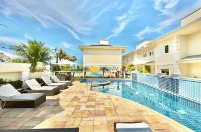 Casa à venda na praia da enseada, 3 quartos, 3 vagas.