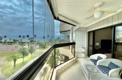 Apartamento à venda na praia da enseada, 3 quartos, 2 vagas.