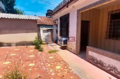 Casa com 2 quartos à venda na rua paturi, 196, tanque, rio de janeiro, 124 m2 por r$ 300.000