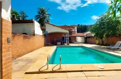 Casa com 5 quartos à venda na rua virgínia vidal, 86, tanque, rio de janeiro, 510 m2 por r$ 700.000