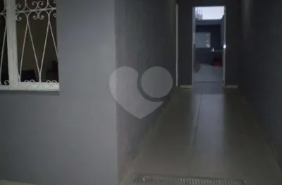 Sobrado a venda com 3 dormitorios sendo 1 suite, 2 vagas
