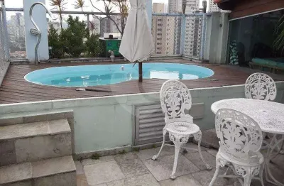 Cobertura duplex na vila mascote, com 2 suítes, varanda envidraçada, 2 vagas e lazer.