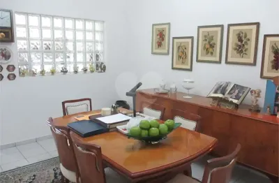 Ótima casa térrea excelente localização em local tranquilo, próximo ao aeroporto de congonhas