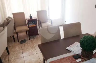 Casa tipo sobrado 03 dormitórios à venda na vila santa catarina.