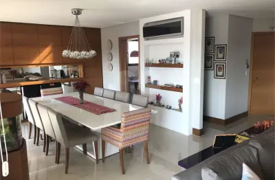Apartamento alto padrão 4 dormitórios 4 suítes 4 vagas na vila mariana para venda.