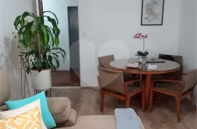 Apartamento com 3 quartos à venda na Rua Marquês de Lages, 1532, Saúde, São Paulo