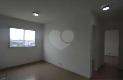 Apartamento para locação com 55 metros 2 dormitórios localizado a 900 m do metro luz