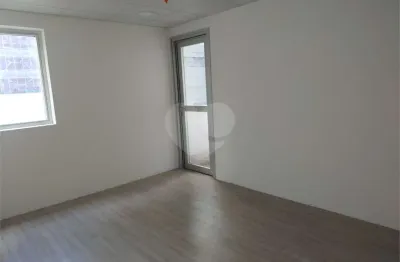 Sala comercial com 37m² para venda e locação na paulista