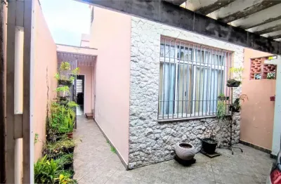 Sobrado à Venda com 3 dormitórios 159 metros na Vila Mascote São Paulo SP