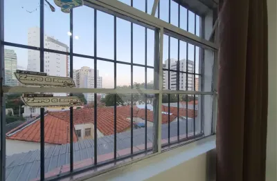 Excelente apto à venda em mirandópolis - 2 quartos - 450 m. metrô.