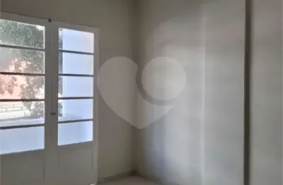 Apartamento para locação 01 dormitório 32,68 m2 estilo kitnet próximo ao metrô santa cecilia