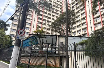 Localizado estrategicamente no coração da cidade, nosso espaço oferece acesso imediato desde 23 de m