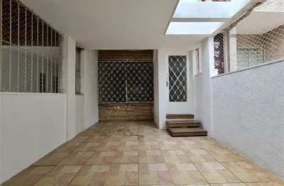 Sobrado com 112m2  em perdizes com 02 dormitórios 02 banheiros e garagem para venda